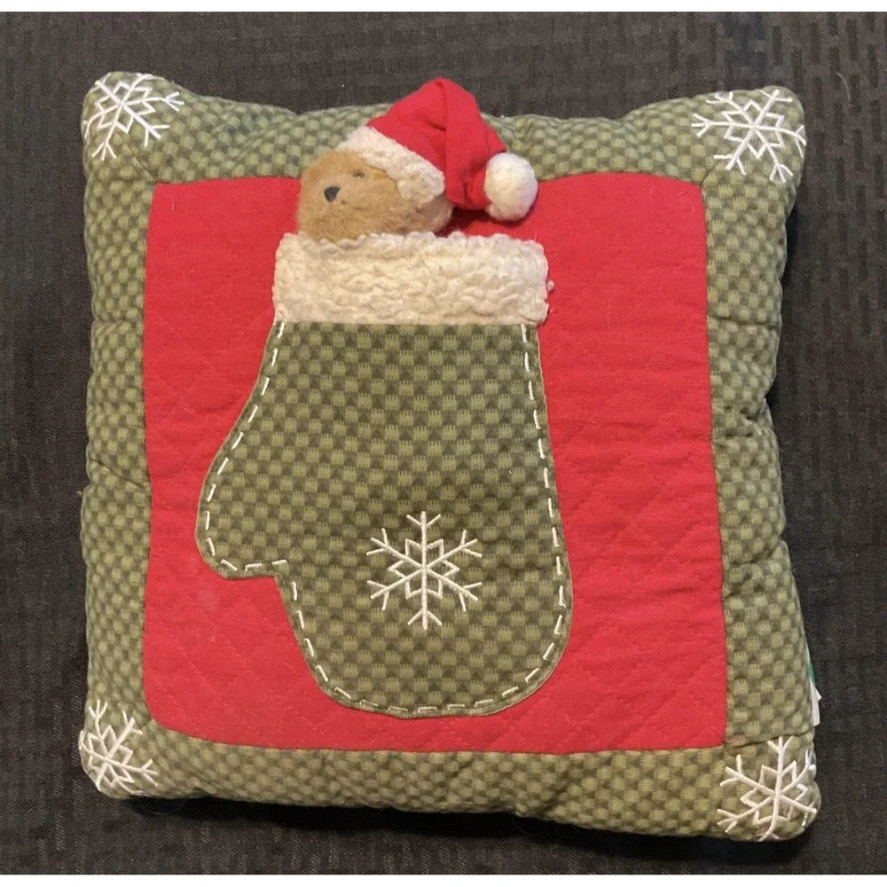 Boyds Home Christmas Throw Pillow Quilted Bear in Mitten Removable Plush Decor‎